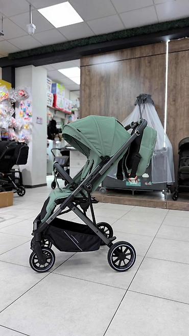 Прогулочная коляска INING BABY ОТКИДНАЯ РУЧКА в идеальном состоянии