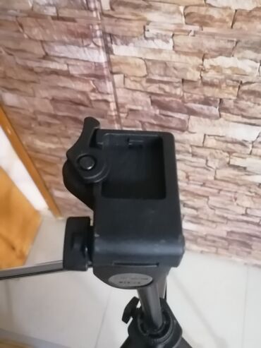 Ostala foto i video oprema: Carena MCB-20 tripod – teleskopski stativ sa tri sekcije - — 5
