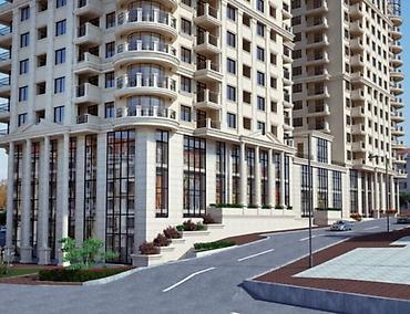 Mənzillərin satışı: Satılır 2 otaqlı yeni tikili 79 m², 28 May m. Kateqoriya Yeni tikili — 3