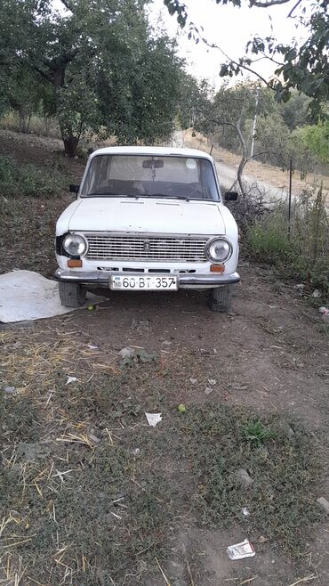 авито баку авто: Bu, dörd qapılı, ağ rəngli Lada 2101 avtomobilidir. Avtomobilin ön
