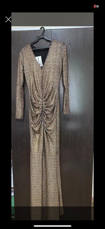 платья для полных женщин бишкек: Вечернее платье, Длинная модель, С рукавами, M (EU 38)
