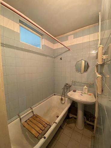 Продажа квартир: 3 комнаты, 63 м², ТЦ Весна Индивидуалка, 4 этаж, Требуется ремонт — 5