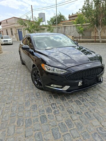 Ford Fusion: 1.5 l | 2018 il 168 km Sedan