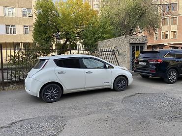 кытай мото: Nissan Leaf: 2014 г., 0.1 - engine capacity л, Автомат, Электромобиль, Хетчбек — 1