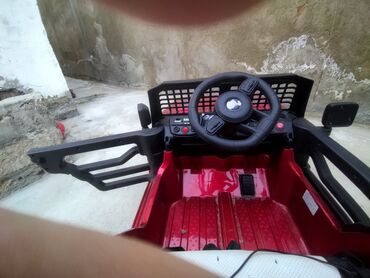 Uşaq üçün elektrik maşınları: 400₼ alınıb Uşaq elektrik maşını – off-road tərzində, qırmızı korpuslu — 9