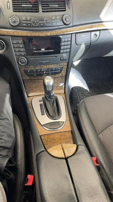 Mercedes-Benz: Mercedes-Benz E 200: 2.2 l. | 2006 έ. Πολυμορφικό — 10