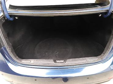 2015 elantra: Hyundai Elantra: 1.8 l | 2015 il Sedan — 4
