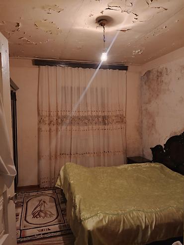 ismayilli ev satilir: Şirvan, 3 otaqlı, Köhnə tikili, 59 kv. m — 6