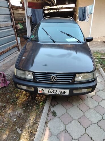 зеркало на гольф: Volkswagen Passat Variant: 1994 г., 1.8 л, Механика, Бензин, Универсал