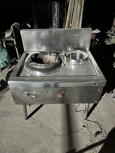 кубовый бочка: Промышленная газовая плита для азиатской кухни (вок-станция) — 2