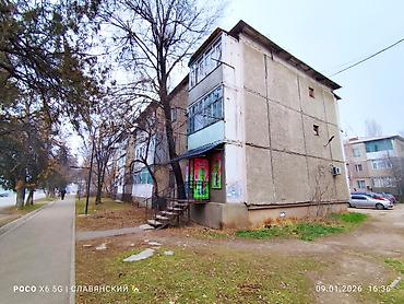 Кыймылсыз мүлк: Дүкөндөрдү сатуу Турак үйдө, 37 м², Жабдуусу менен, 1 кабат — 10