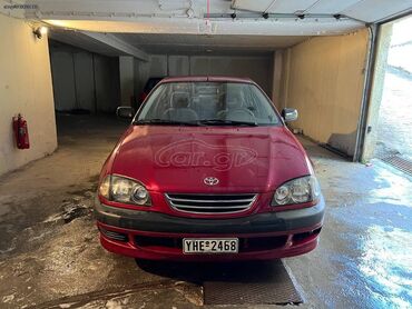 Toyota Avensis: 1.6 l. | 1999 έ. Λιμουζίνα