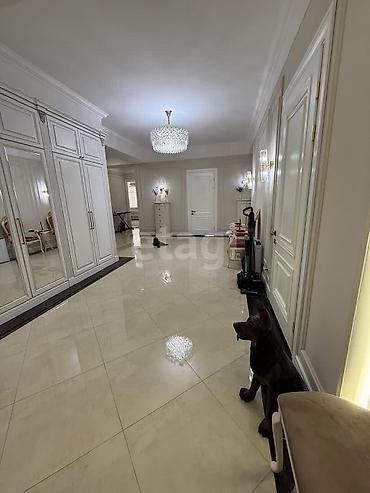4: 4 комнаты, 214 м², Золотой квадрат Элитка, 7 этаж — 10