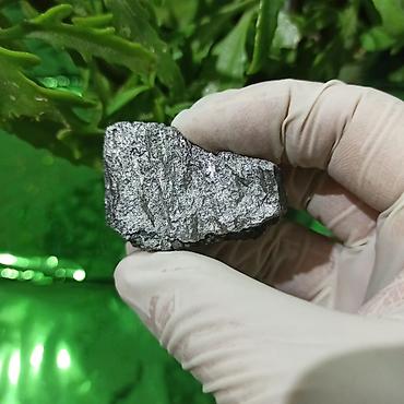 Qiymətli daşlar: Metalik Təbii Daşlar Satılır | Nadir Parlaq Mineral Daşlar | Orijinal — 19