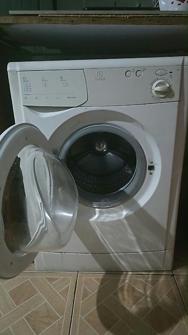 sony mp3 player: Indesit ön-yükləməli köhnə model paltaryuyan maşın. İşləkdir — 3