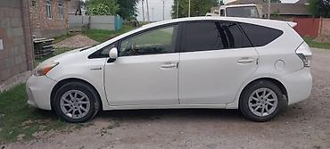 Toyota: Toyota Prius V: 2012 г., Гибрид, Универсал — 4