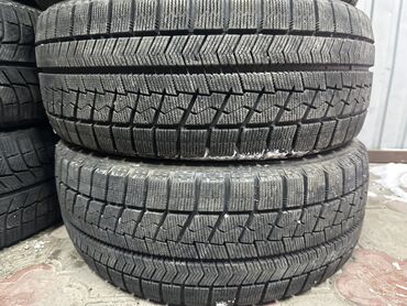 Диски: Шины 215 / 45 / R 17, Зима, Б/у, Пара, Легковые, Япония, Bridgestone