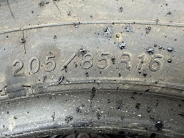 d 110: 205/85/16 4 шт комплект в идеальном состоянии фирма Yokohama — 4