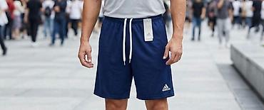bruno moschini: Muški Adidas šorc sa dzepovima. - Model: Adidas sportski sorc — 1