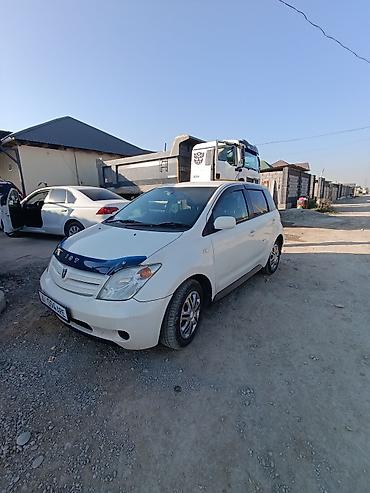 windom 3 0: Toyota Ist: 2004 г., 1.3 л, Автомат, Бензин, Хэтчбэк — 2