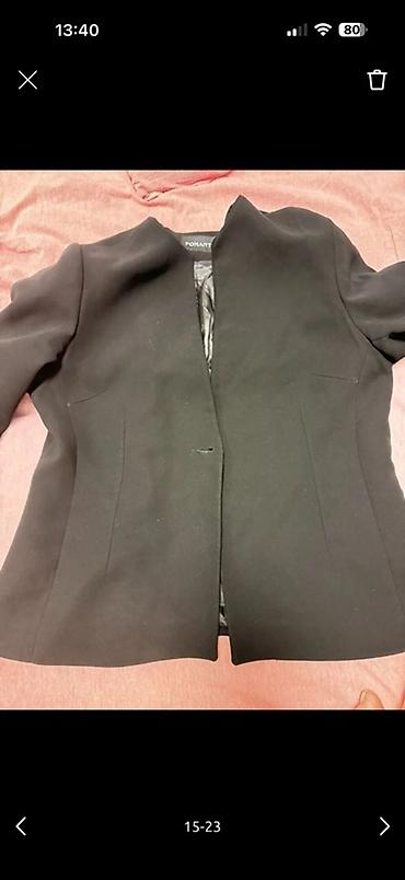 Отдам даром: Отдам даром Бекер берилет муктаж үй бүлөөгө Набор аксессуаров и — 25