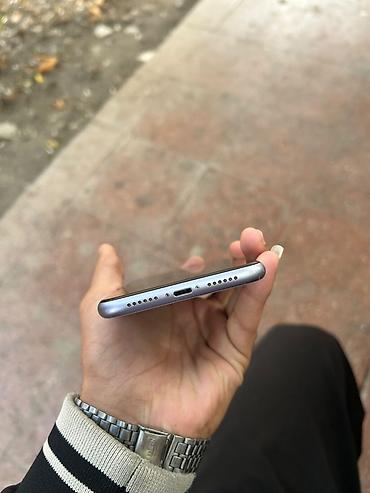 Apple iPhone: IPhone 11, Deep Purple, Face ID — 7