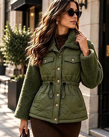armani sorc za kupanje: Jaknica 
Cena 3800
Uni vel.
Vel.32 — 2
