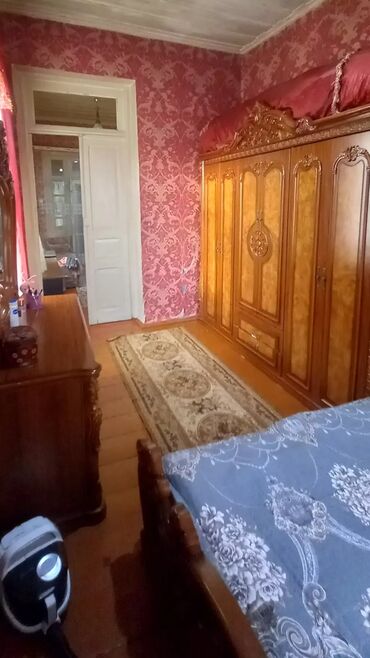 Köhnə tikili: ÜNVAN 28 MAY KÜÇƏSİ BİNA 79 MEYDAN PARK MƏKTƏB BAXÇA UNIVERSİTET -da lalafo.az — 5 Köhnə tikili: ÜNVAN 28 MAY KÜÇƏSİ BİNA 79 MEYDAN PARK MƏKTƏB BAXÇA UNIVERSİTET — 5