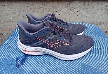 Mizuno Wave Equate 9 –br.39 Doneto iz inostranstva,kod nas ih nema u