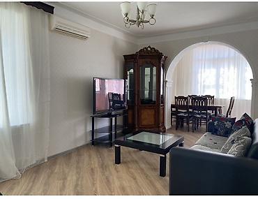 bilecerde: 3 otaqlı mənzil – işıqlı və səliqəli planlama - Geniş zal: qonaq — 3