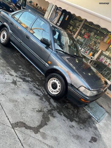 Toyota: Toyota Corolla: 1.3 l. | 1992 έ. Λιμουζίνα — 1
