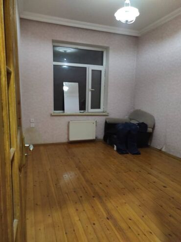 Həyət evləri və villaların satışı: 4 otaqlı, 95 kv. m, Orta təmir — 3