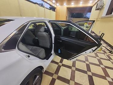 panel vurmaq: Toyota Camry: 2.5 l | 2014 il Sedan — 8