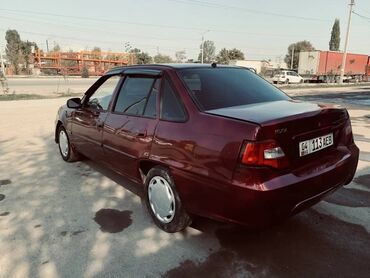 стекло нексия: Daewoo Nexia: 2011 г., 1.5 л, Механика, Бензин, Седан