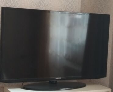 samsung televizor ekran: Б/у Телевизор Samsung 77" Самовывоз