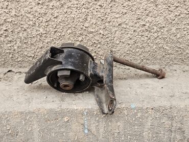 Подушки мотора: Подушка мотора Daihatsu 2004 г., Б/у, Оригинал, Германия — 6