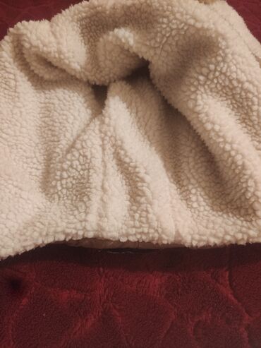 Paltolar: Donlar 10Ici isti kurtka 10 manat az geyinilibSatilir ne — 19