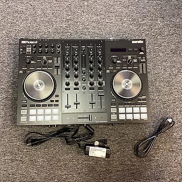 DJ-контроллерлер: 4-х канальный dj контроллер ROLAND DJ-707M. + состояние lalafo.kg да — 3 DJ-контроллерлер: 4-х канальный dj контроллер ROLAND DJ-707M. + состояние — 3