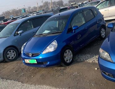 установка газа на авто в рассрочку: Honda Fit: 2003 г., 1.3 л, Вариатор, Бензин, Хэтчбэк