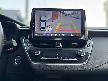 Toyota: Toyota Corolla: 2021 г., 1.8 л, Вариатор, Гибрид, Седан — 10