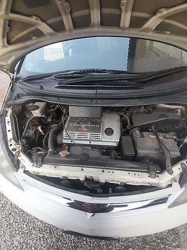 Toyota: Toyota Estima: 2004 г., 3 л, Автомат, Бензин, Минивэн — 6