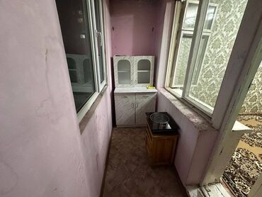 участок 4 гор больница: 1 комната, 16 м², Общежитие и гостиничного типа, 4 этаж, Косметический ремонт