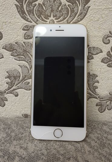 Çaydanlar: IPhone 11, Ağ