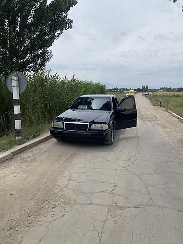 бампе: Mercedes-Benz C-Class: 1995 г., 1.8 л, Механика, Бензин, Седан — 6