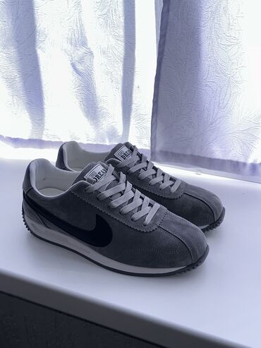 Кроссовки и спортивная обувь: Мужские кроссовки, 41, Nike, Новый, цвет - Серый — 7