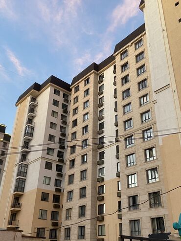 продажа квартиры токмок: 1 бөлмө, 54 кв. м, Элитка, 10 кабат, Дизайнердик ремонт