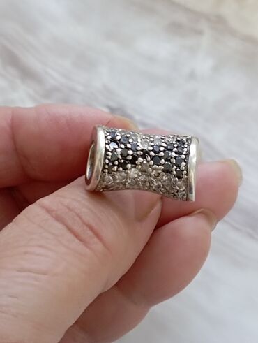 qizil halqa sirqalar: Üzük, Gümüş