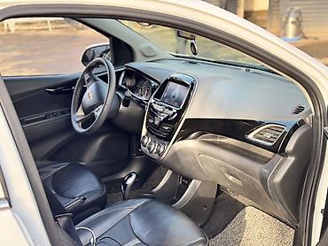 deepal s07: Chevrolet Spark: 2021 г., 1 л, Автомат, Бензин, Хэтчбэк — 8