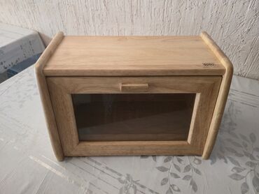 одноразовые пластиковые контейнеры: Деревянный хлебный/кухонный ящик Billi (Made in Thailand) - Материал