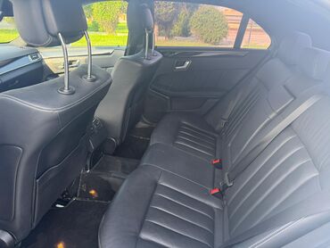 Mercedes-Benz: Mercedes-Benz E 220: 2.2 l | 2014 il Sedan — 16